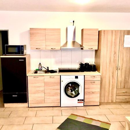 Duesseldorf Comfort Apartment ภายนอก รูปภาพ