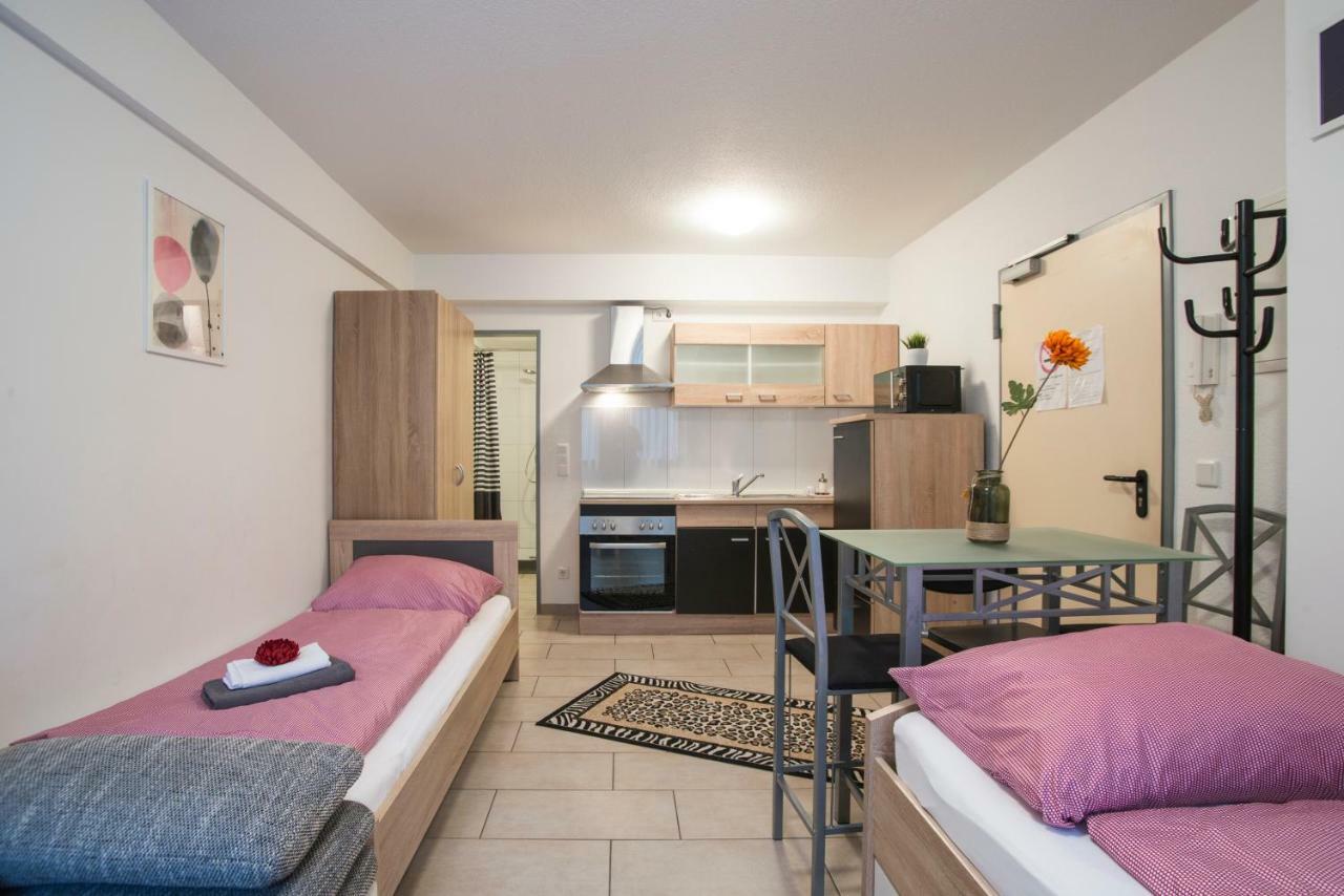 Duesseldorf Comfort Apartment ภายนอก รูปภาพ