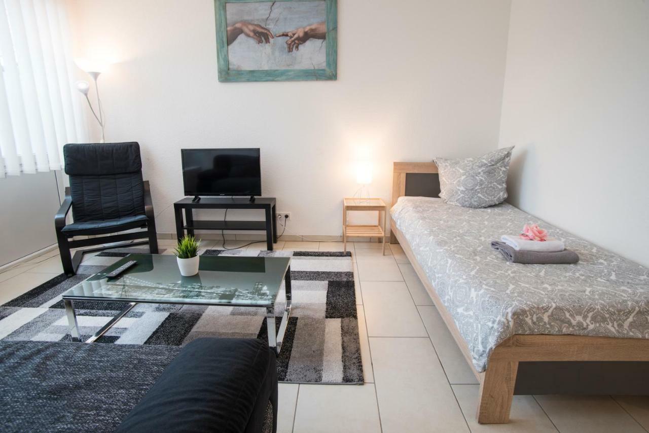 Duesseldorf Comfort Apartment ภายนอก รูปภาพ